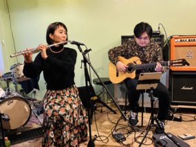 ビールにこだわりのあるカフェバーで年末ライブ Gluten Music 渋谷菜々子